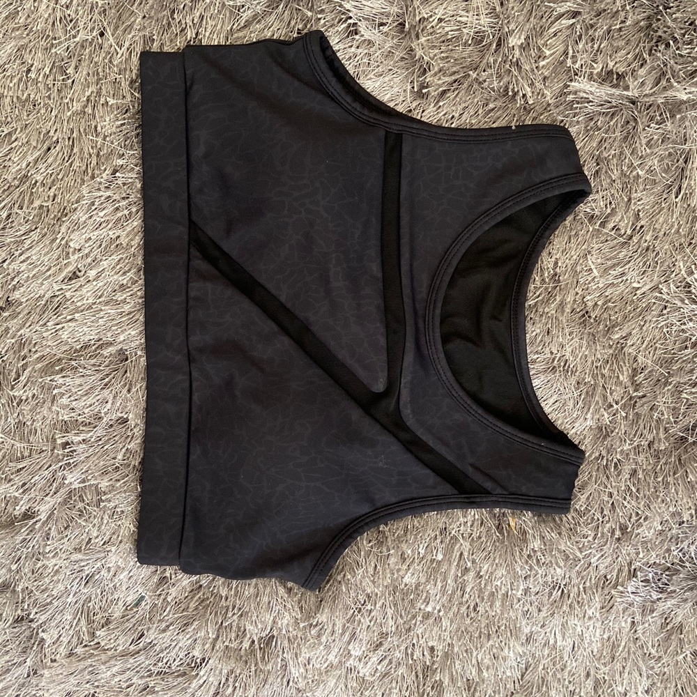 Sports bra